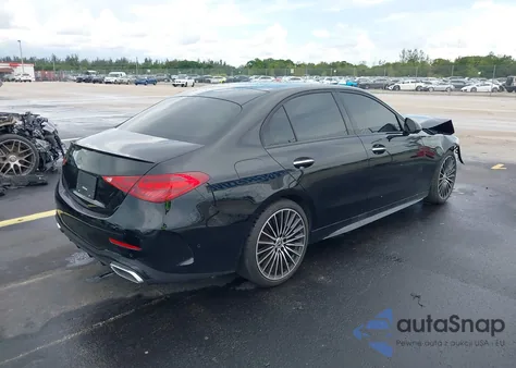 2024 Mercedes-Benz C 300 z USA, uszkodzony, nr VIN W1KAF4GB5RR200890